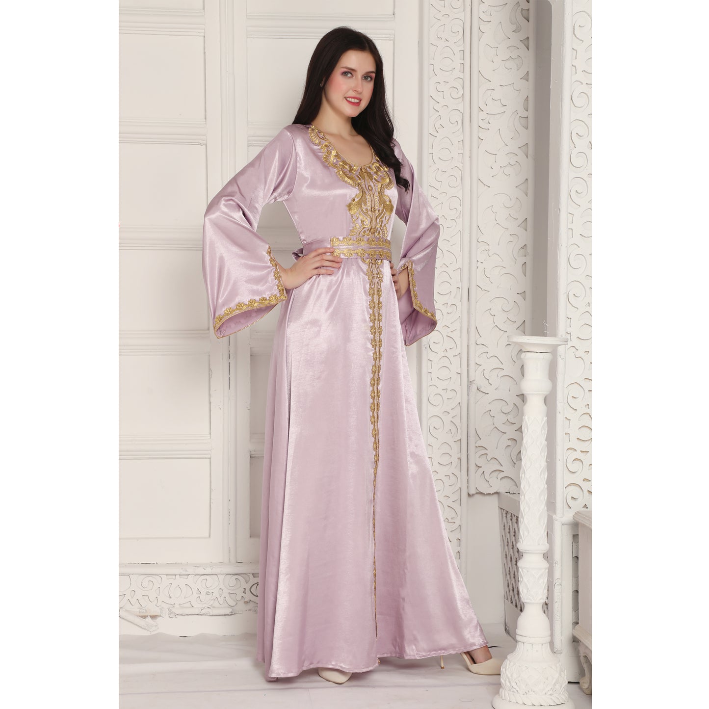 Gold Threadwork Embroidery Arabic Kaftan Farasha in Lilac Pink
