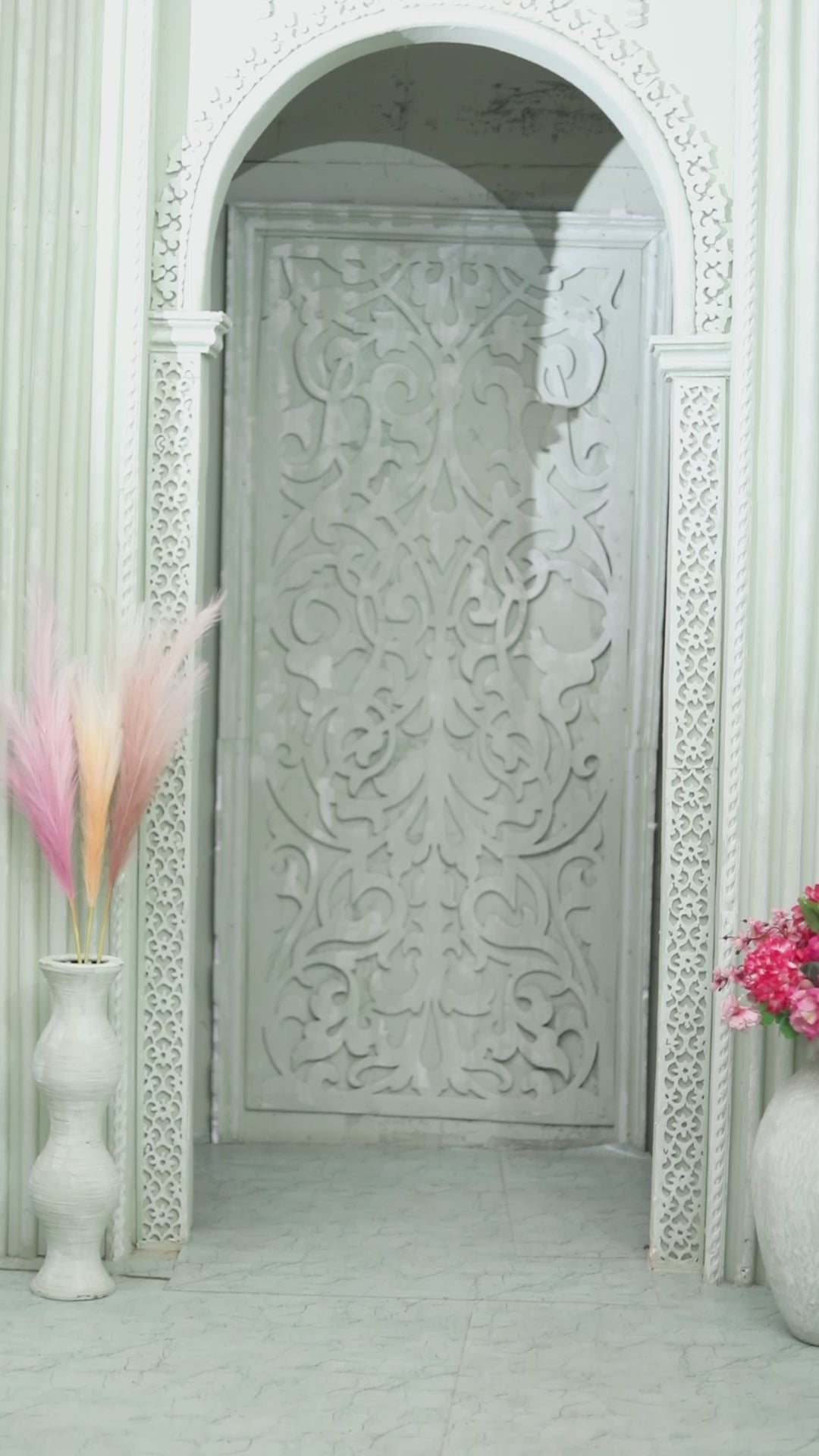 Smooth Lazer Georgette Kaftan with Multicoloured Embroidery